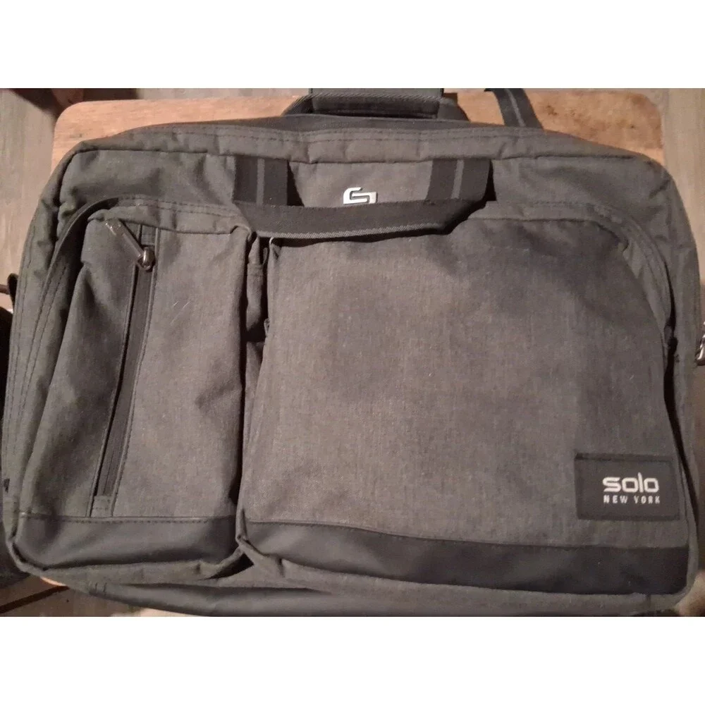 Solo New York Convertible Backpack Laptop Bag Polyester Padded Gray Black
